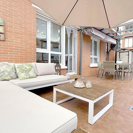 Ferienwohnung Apartamento Con Gran Terraza En El Centro Castro Urdiales Exterior foto