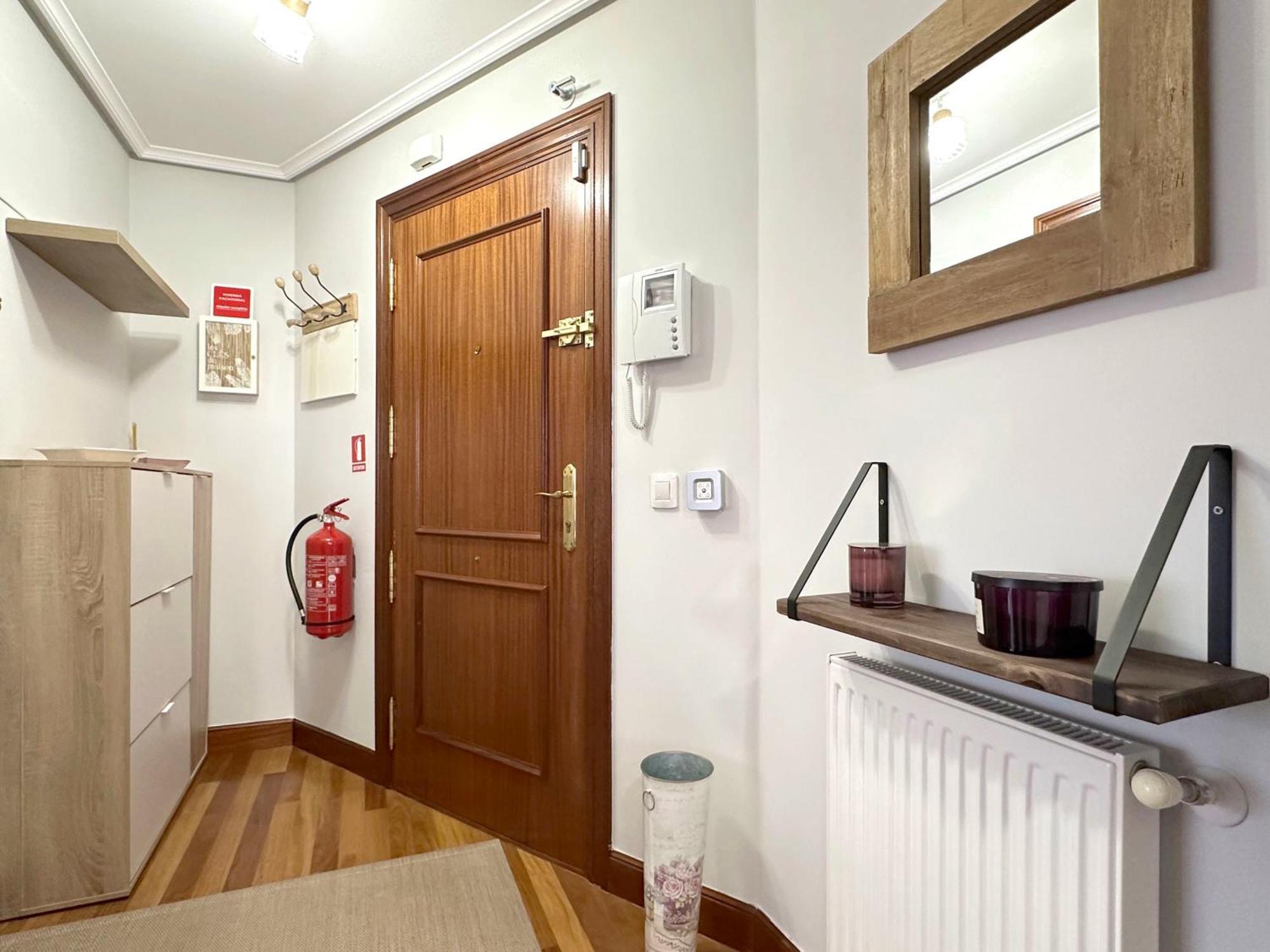 Ferienwohnung Apartamento Con Gran Terraza En El Centro Castro Urdiales Exterior foto