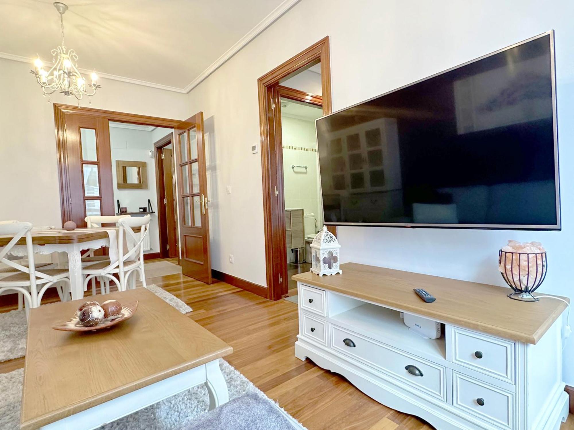 Ferienwohnung Apartamento Con Gran Terraza En El Centro Castro Urdiales Exterior foto